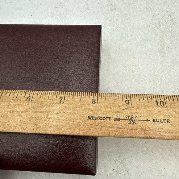 Laying Cards Commemorating the 1984 Los Angeles Olympics Congress Mint Edition - Picture 6 of 7